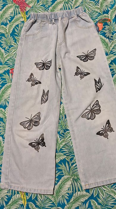 Spodnie jeansowe Shein w motylki roz. 146-152
