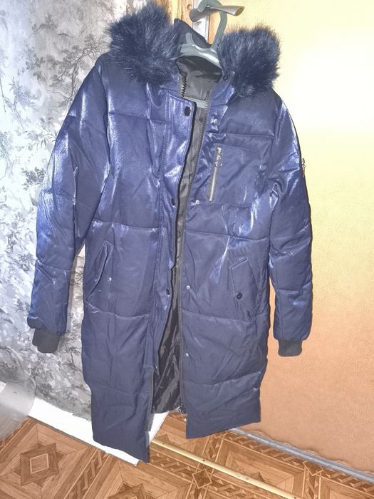 Пуховик женский в отличном состоянии размер XL