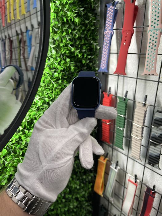 Apple Watch 7 45mm Blue Магазин, Гарантія, Вибір