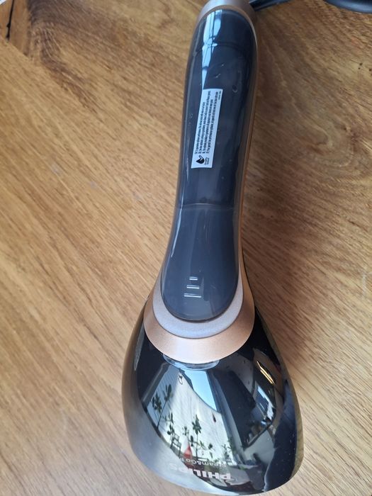 Parownica do ubrań ręczna Steamer Philips