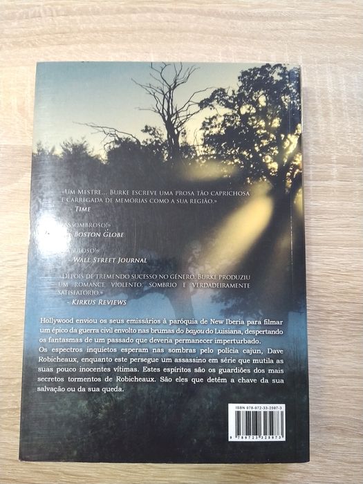 Livro " Por entre as brumas" James Lee Burke