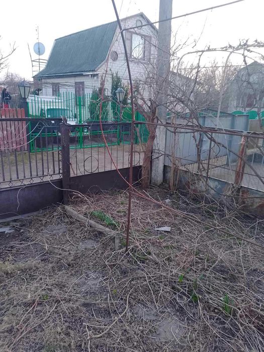 Продажа будинку у дачному товарицтвi "Дружба", село Лозiвок