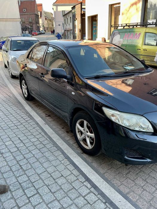 Toyota Corolla 2009 1.3 +gaz