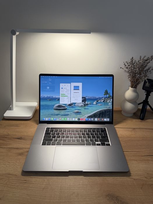 MacBook Pro 16’ 2019 Intel i9 32Gb RAM 1TB SSD
