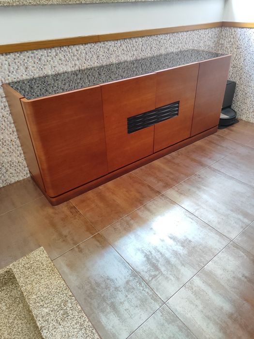 Mobília de Sala Completa (Mesa Extensível + Aparador + Quadro)