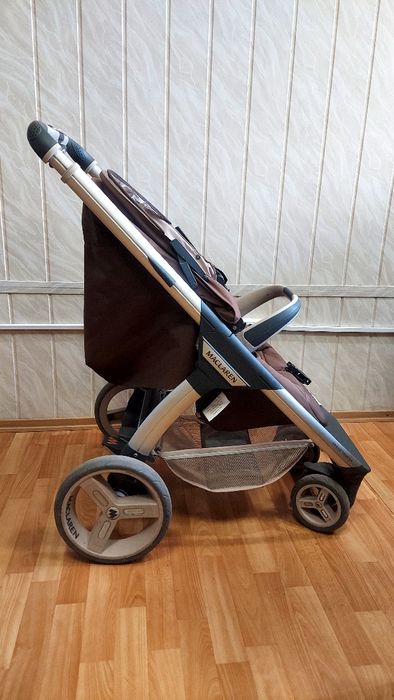 Дитяча коляска Maclaren Grand Tour LX.