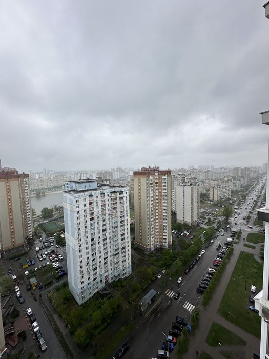 Премиум Лофт  Драгоманова 2 Позняки Осокорки