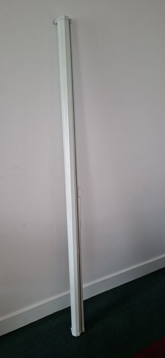 Ekran projekcyjny 100cali do zawieszenia