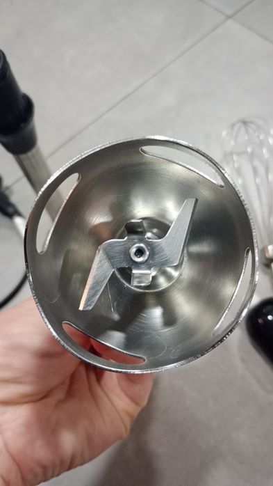Blender ręczny firmy Bosch 1000W