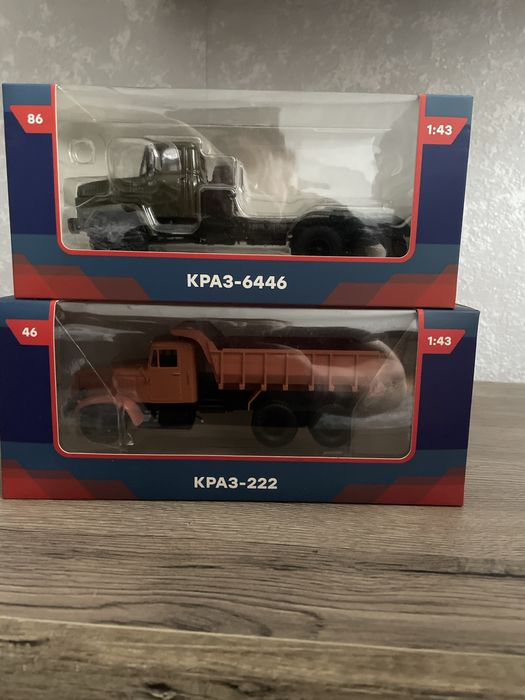 Продам Моделі вантажівок Краз ссср 1.43 Нові