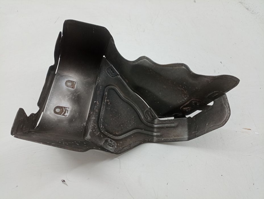 Peça de chaparia - VOLKSWAGEN Touareg (7LA, 7L6, 7L7) | 02 - 13