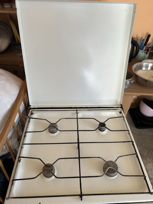 Продам газову плиту з духовкою