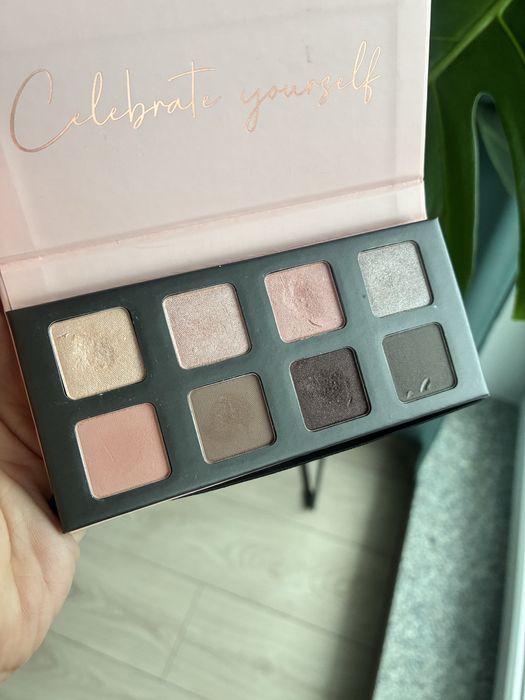 Paleta cieni do powiek Rocky Rose Trend it up