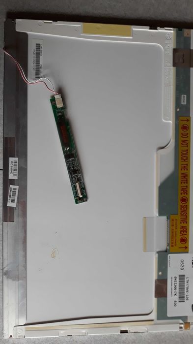 LCD  LTN170WX-l05