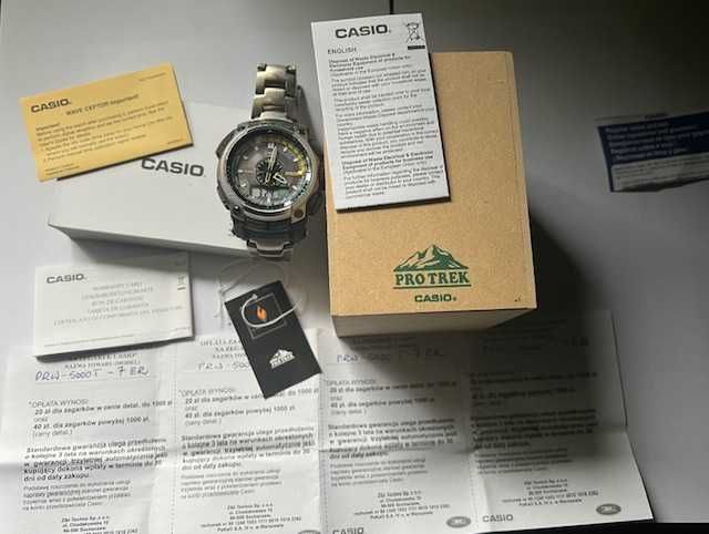 Zegarek CASIO PRW-5000T-7ER Branzoleta TYTAN