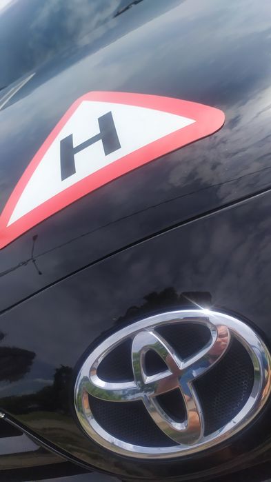 Автоинструктор , инструктор по вождению