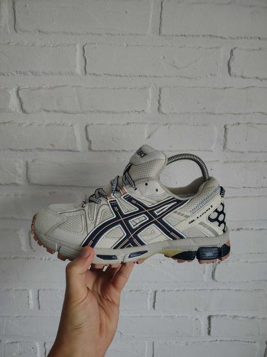 41 Зимові кросівки на хутрі чоловічі бежеві асікс кахана