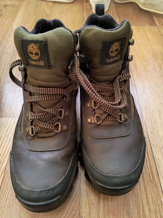 Продам черевики Timberland