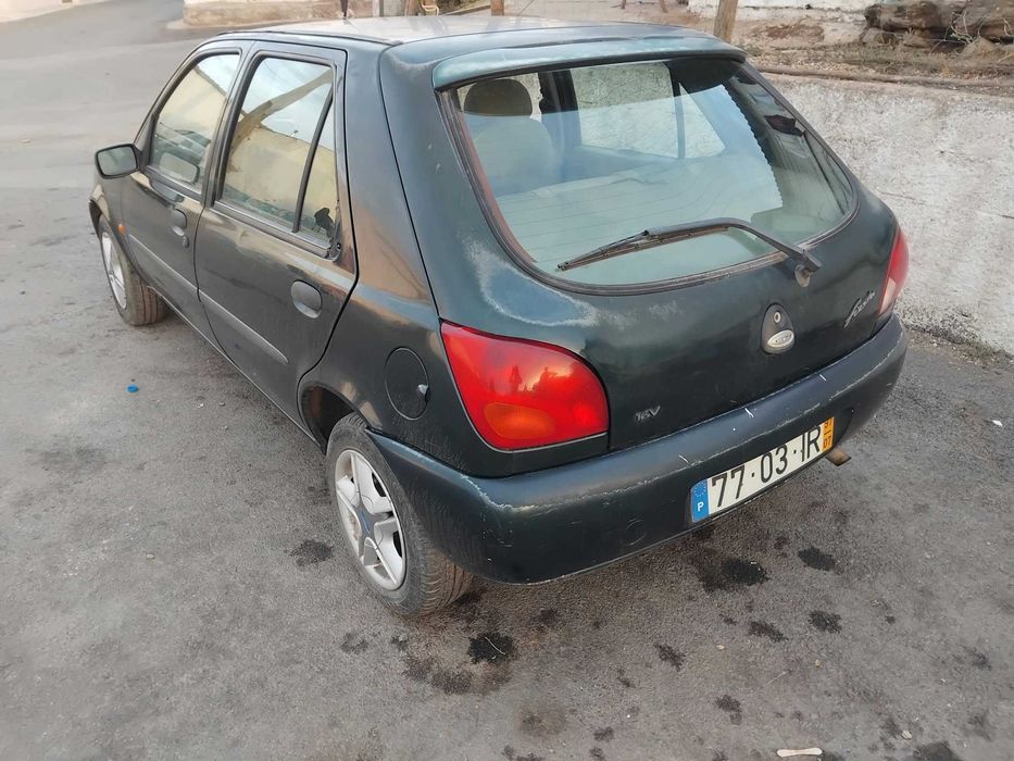 Ford fiesta 1.3 — photo 5