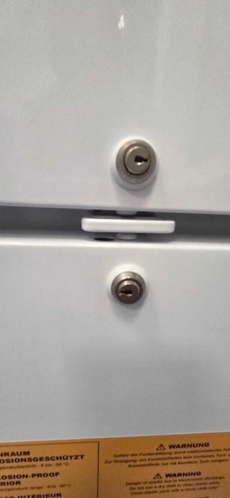 Lodówka liebherr mediline- profesjonalna laboratoryjna-mało używana