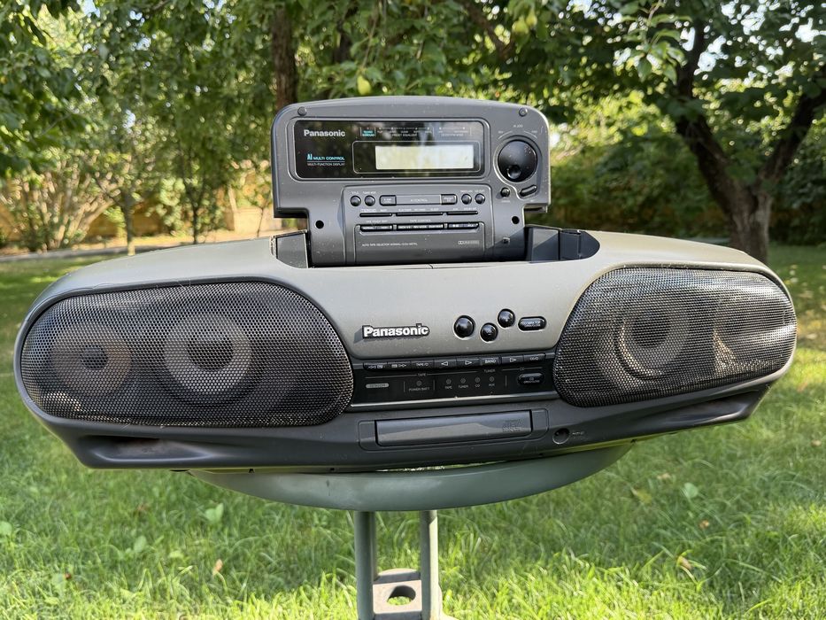 Продам магнитолу Panasonic RX-DT 707