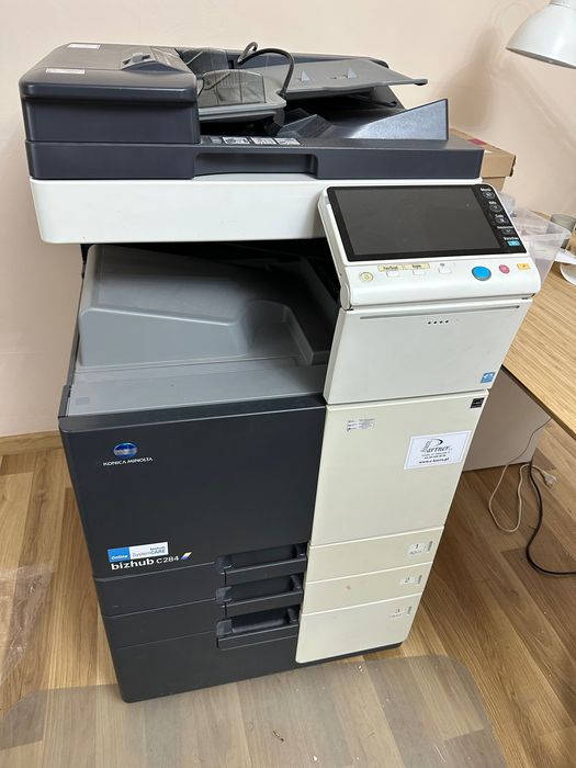 Drukarka Konopa Minolta bizhub C284