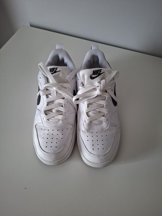 Tenis nike court n38