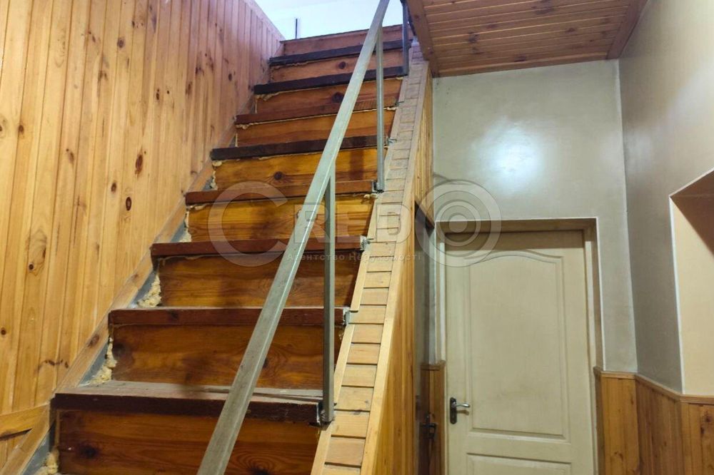 с.Надія (Радгоспне) Великий будинок + фермерське господарство