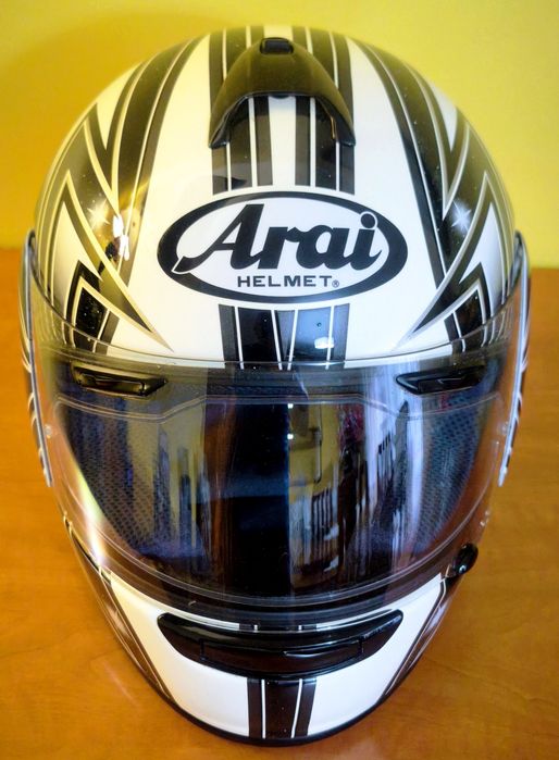 Capacete Arai chaser Talon
