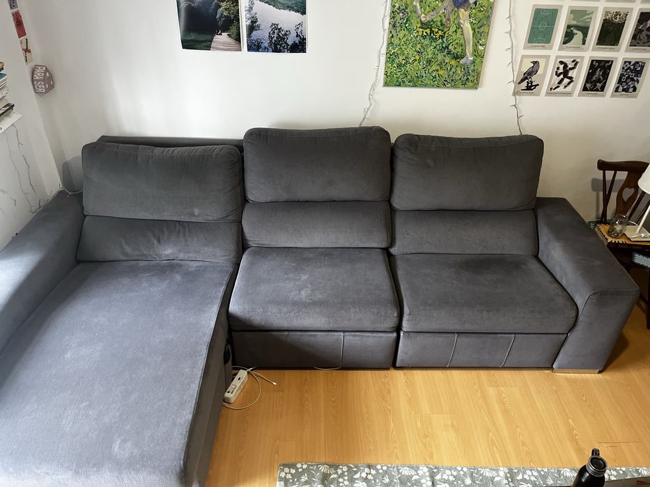 Sofá motorizado com chaise long