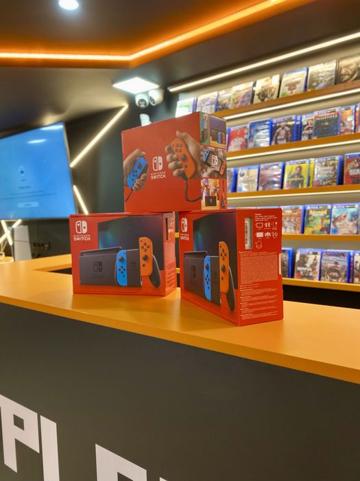 Портативна ігрова приставка NINTENDO Switch Fat 32gb Blue Red НОВА: 11 ...