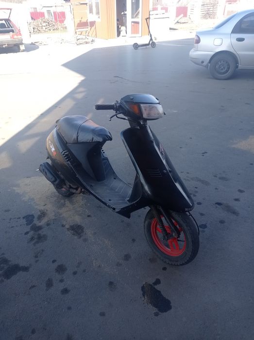 Продам мопеда хонду дітей 1 на ходу