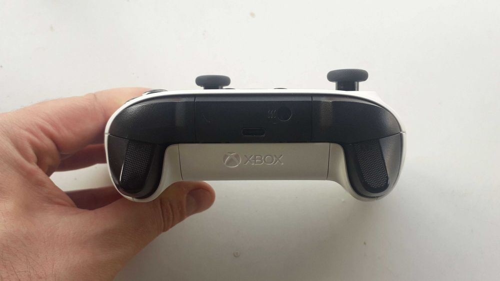 Comando Xbox series x com defeito