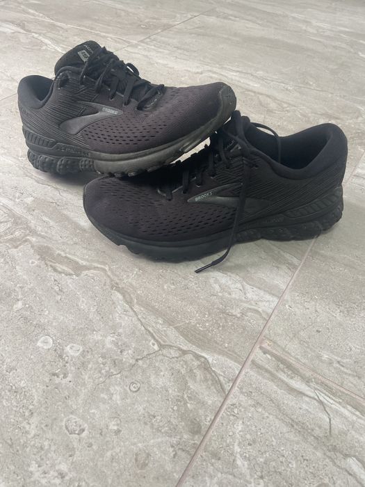 Кросівки Brooks Adrenaline GTS 19
