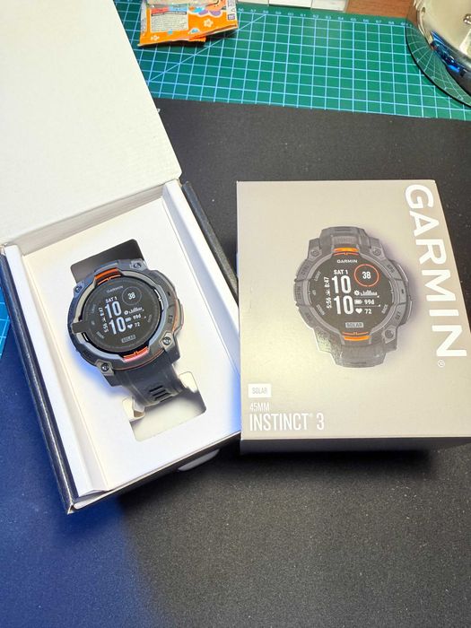 Garmin Instinct 3 Solar