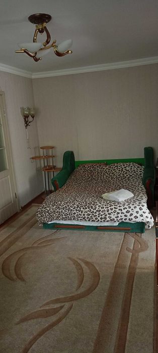 2 кім.центр..Здам на Нов рік.автовокзал Чайка Ювілейне погодинно.подоб