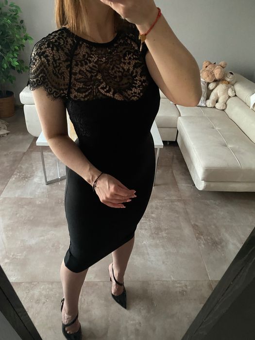 Bandażowa midi sukienka z koronką, dobra na S i M