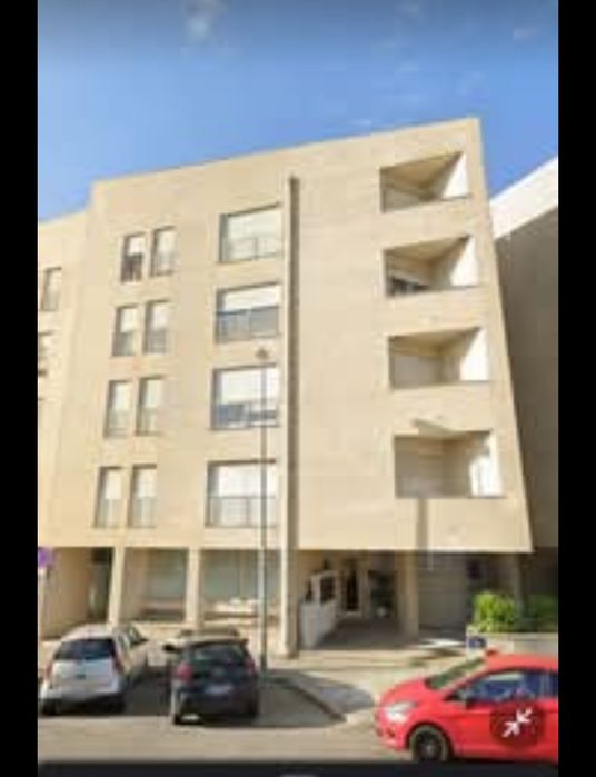 Alugo quarto feminino em vila nova de Famalicão