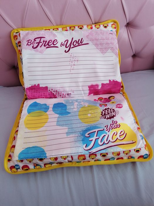 Almofada secreta soy luna