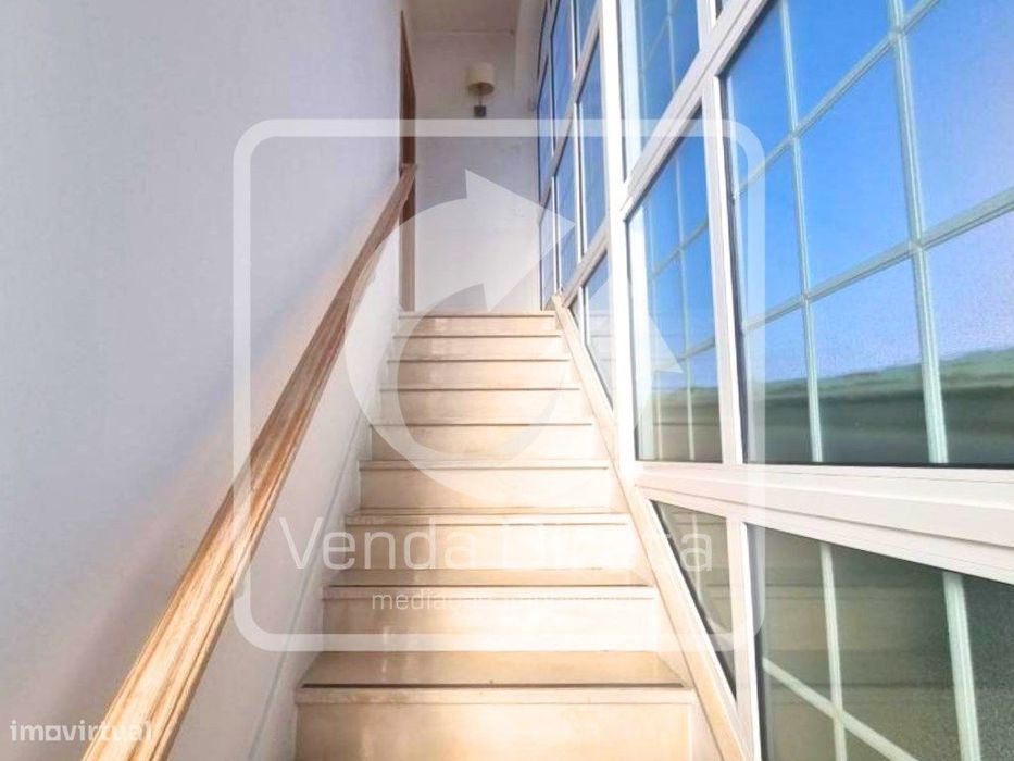 Moradia de 2 Pisos com Elevado Potencial de Reabilitação em Brejos ...