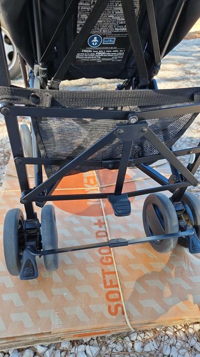 Carrinho de bebé Chicco