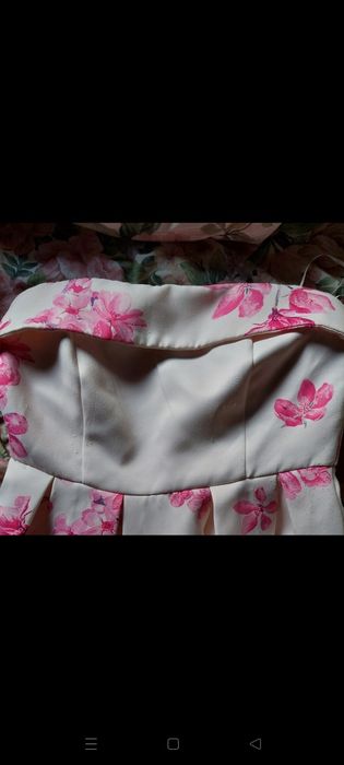 Sukienka damska rozkloszowana