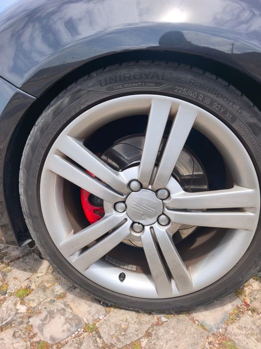 SEAT Leon — fotografia 6