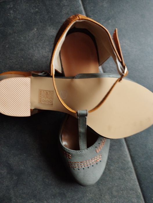 Sapato T36 Novos