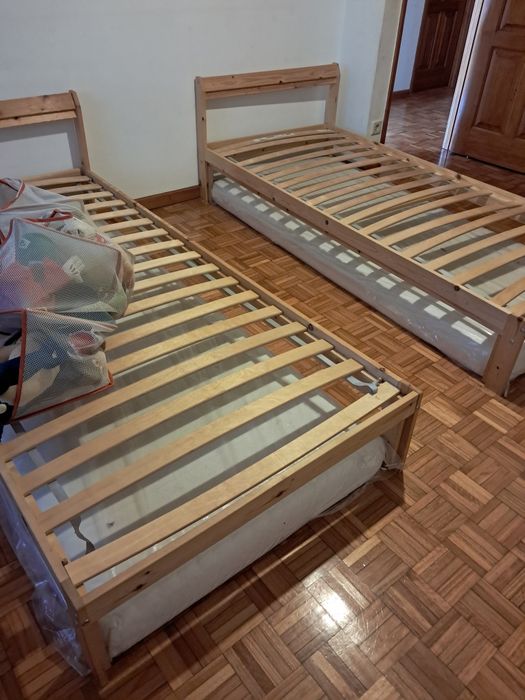 Camas de solteiro IKEA