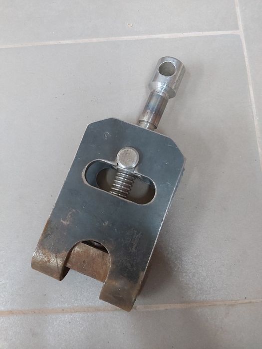 Струбцына сварочная для труб разборная