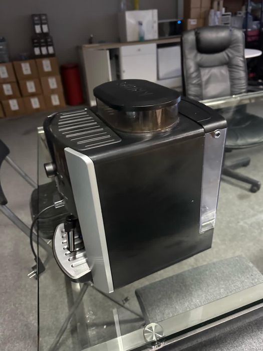 Máquina de Café Automática KRUPS