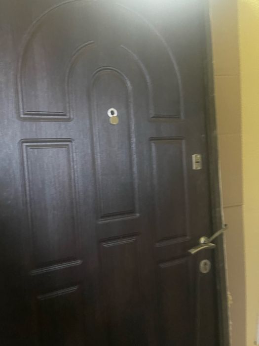 Продам вхідні двері