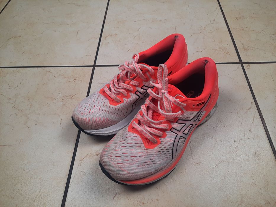 Buty do biegania Asics roz. 37.5 1012A948 Gel-Kayano 27 Tokyo