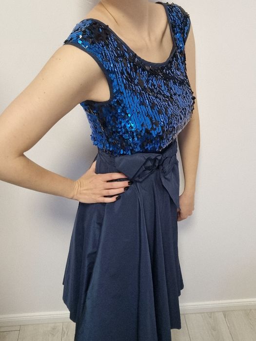 Śliczna sukienka balowa mindi granatowa Teresa Kopias 36